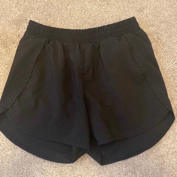 all in motion Other - All in Motion Girls L (10-12) black shorts